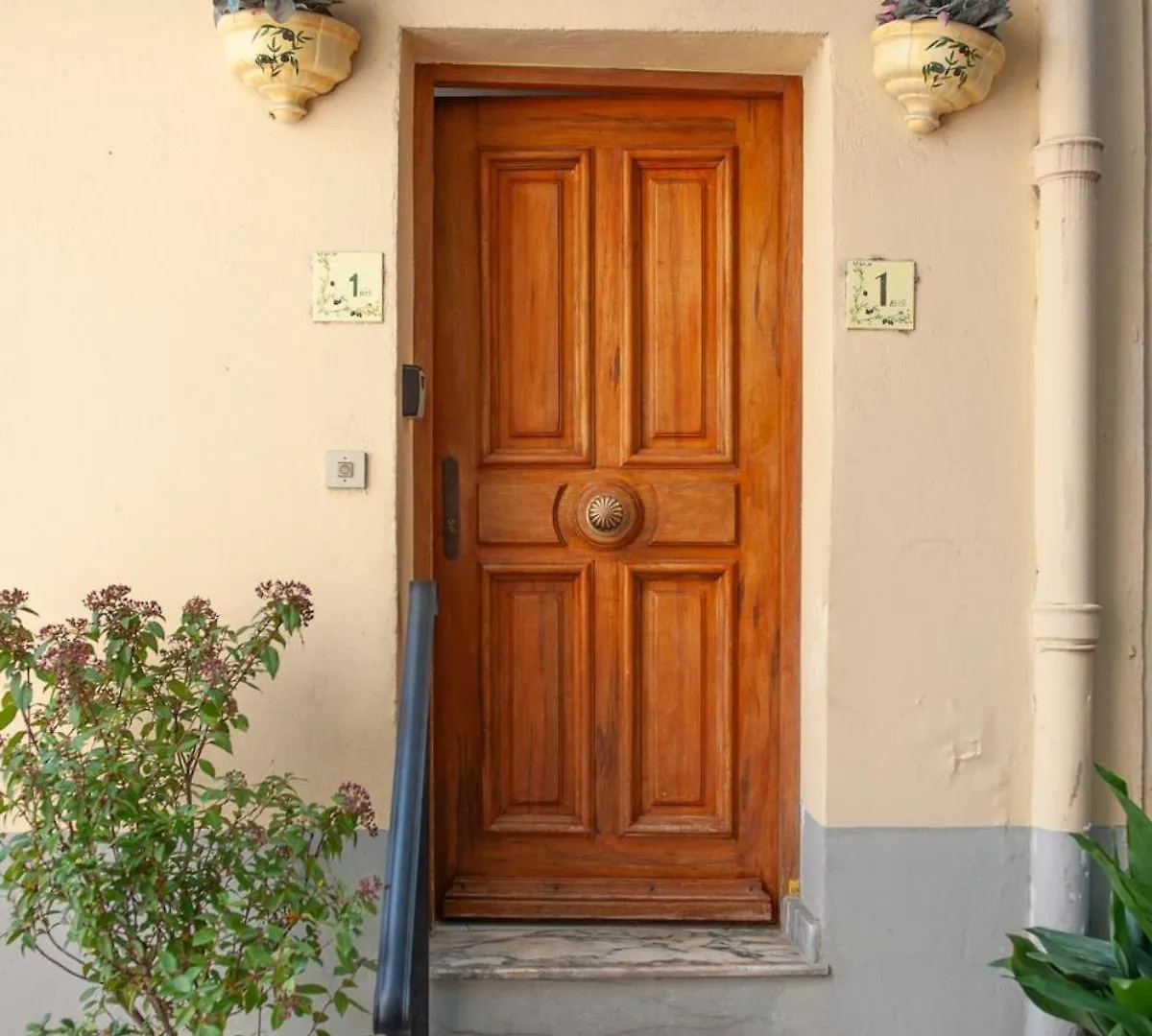 Old Nice Beach & Promenade Des Anglais Tram Golinhac Appartement
